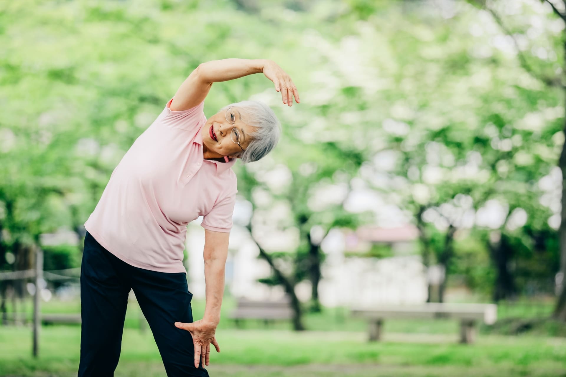 高齢者のための有酸素運動、健康効果と始め方は？